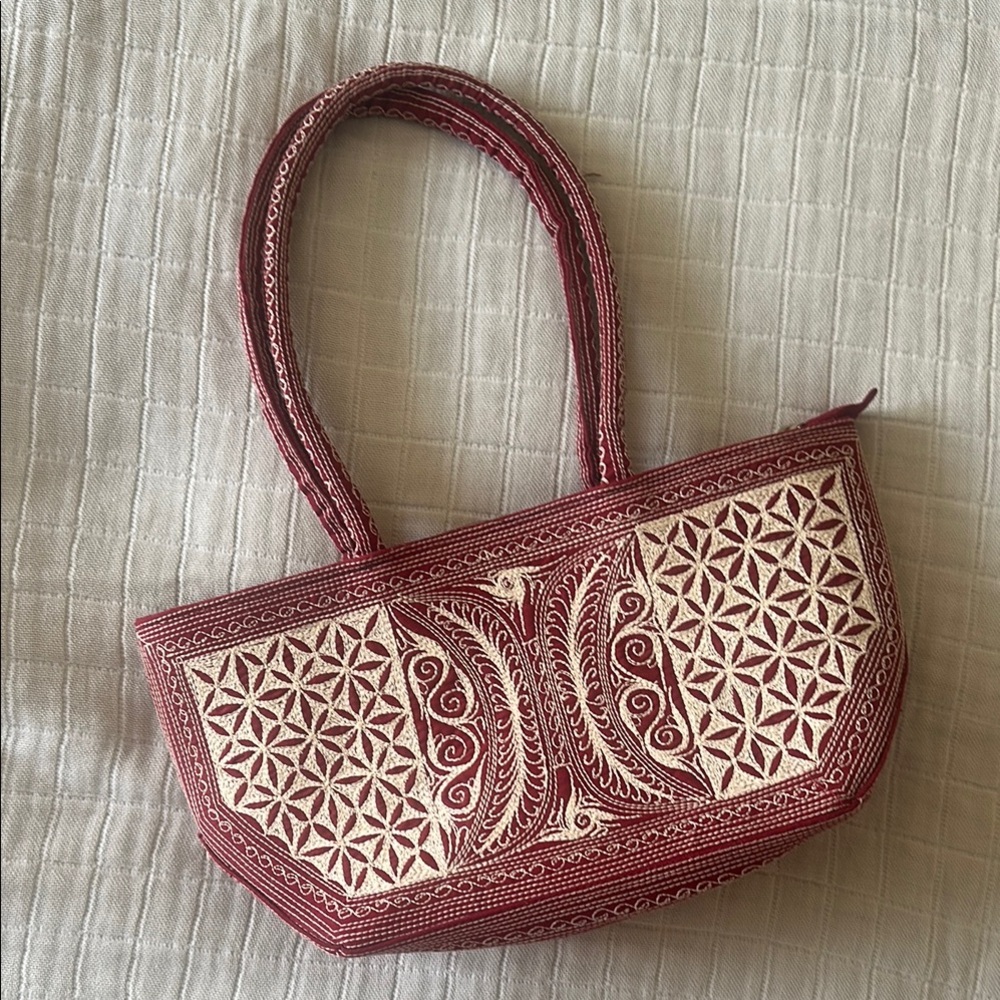 Chic Red and Cream Tote with Elegant Embroidery